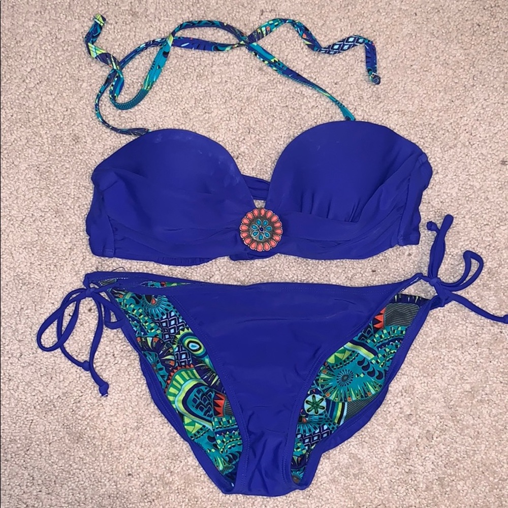 Royal blue bikini - Picture 1 of 3